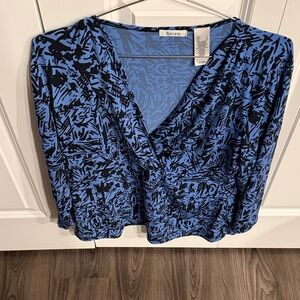 Liz & Co. Black and Blue Abstract Blouse